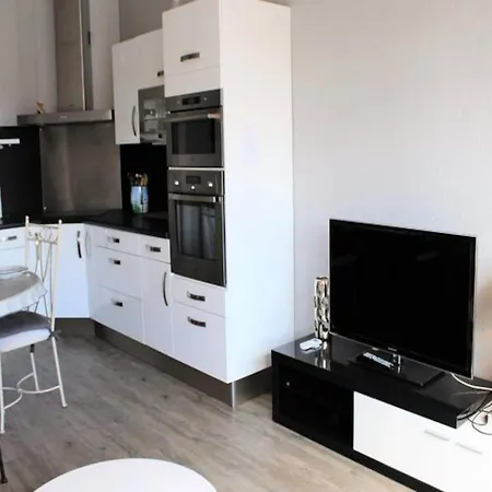 2 For 4 People Apartament *