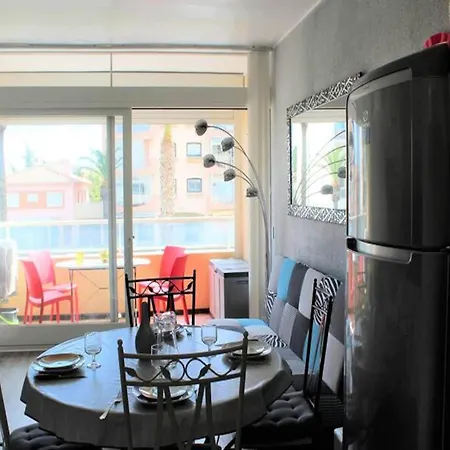 Apartament 2 For 4 People *